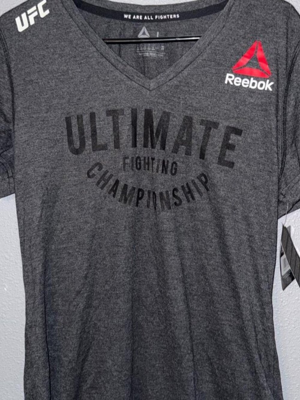 UFC Reebok Women's Graphic Tee | Size L | NWT
